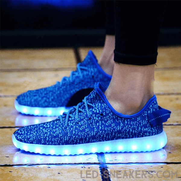 Mesh led sneakers blue